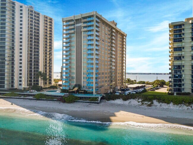 Foto del edificio - 5440 N Ocean Dr