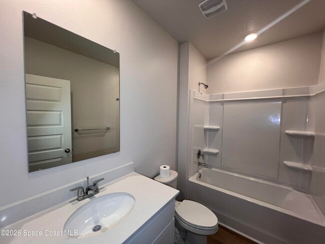 Building Photo - 1394 Garabaldi Cir SE