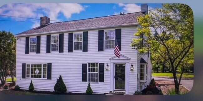 Building Photo - Beautiful Landale 4 Bedroom Single with 2 car garage for rent $3,650/month