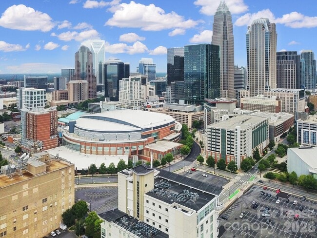 Foto del edificio - 505 E 6th St