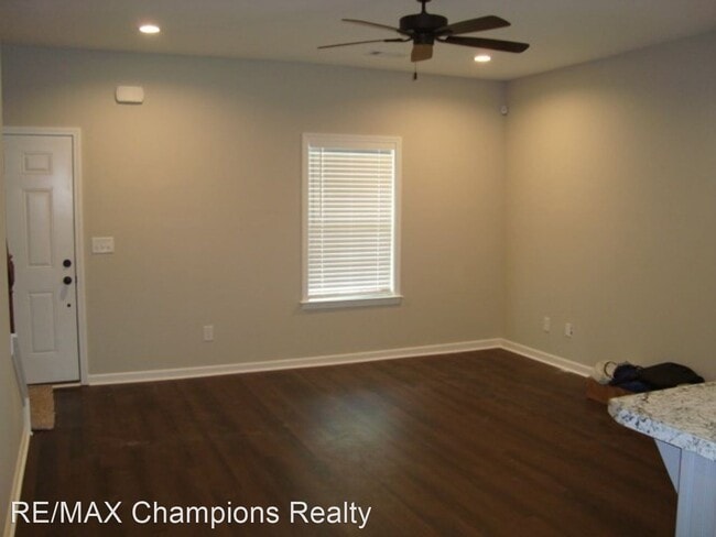 Building Photo - 3 br, 2 bath House - 3325 Hal's Way