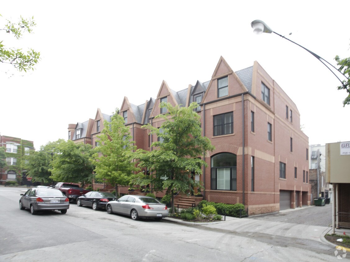 Foto del edificio - 550 W Grant Pl