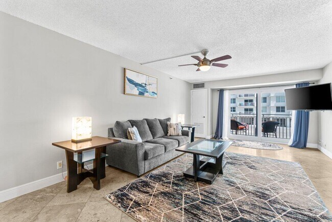 Foto del edificio - 4511 S Ocean Blvd