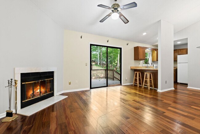 Foto del edificio - 7833 Foxwood Dr