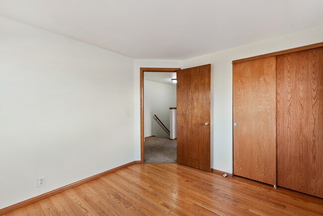 Building Photo - 3757 S 80th St