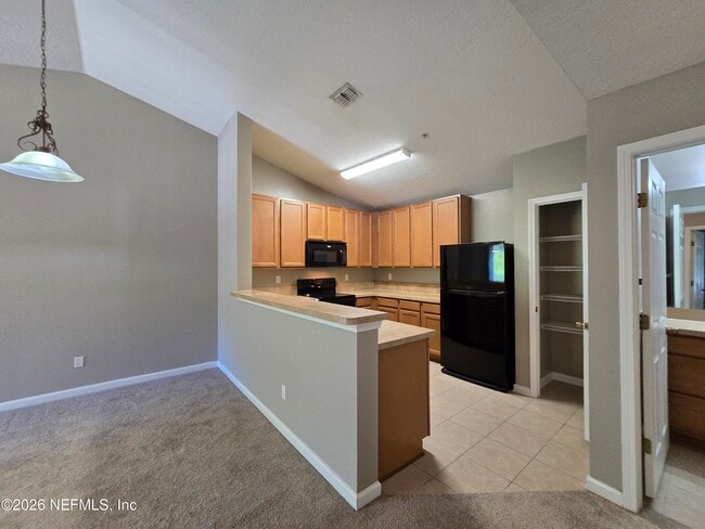 Foto del edificio - 575 Oakleaf Plantation Pkwy