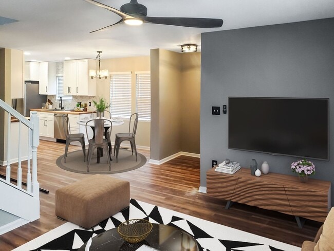 Photo - ~~~BROOKLYN ARTS DISTRICT~~~ House