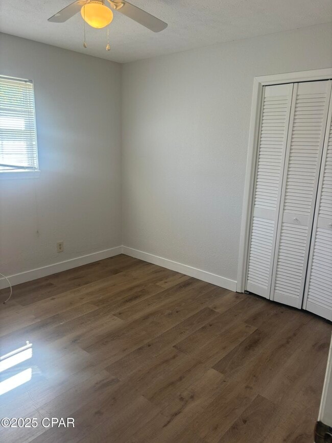 Building Photo - 265 N Charlene Dr