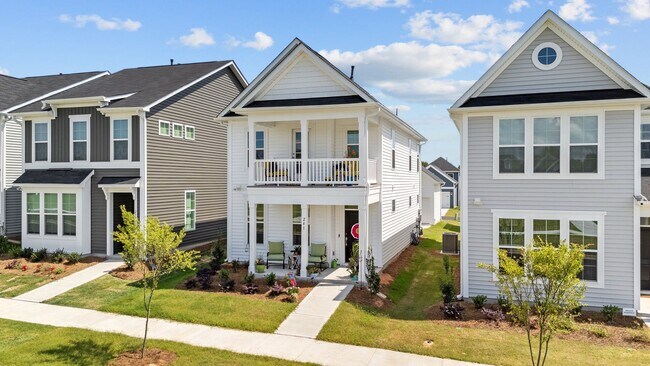 Building Photo - Stunning 3BR Home with Spacious Open Layout, Community Pool & Playground