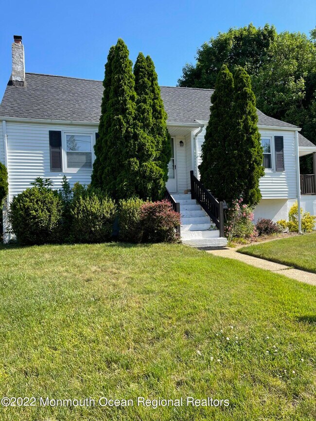 Foto del edificio - 17 Clarence Ave