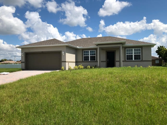 Foto principal - NE Cape Coral Single Family Home