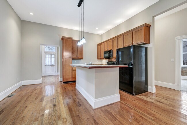 Foto del edificio - 3319 S 18th St