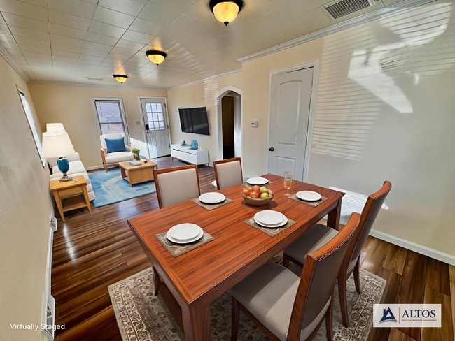 Foto del edificio - Move-In Ready 4BR Home with Finished Basement, Flex Space & Large Yard