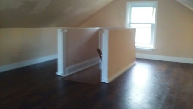 Building Photo - 515 N 3rd St