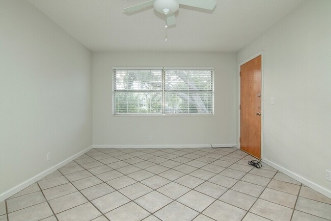 Building Photo - 520 Gamewell Ave