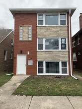 Building Photo - 13912 S Edbrooke Ave