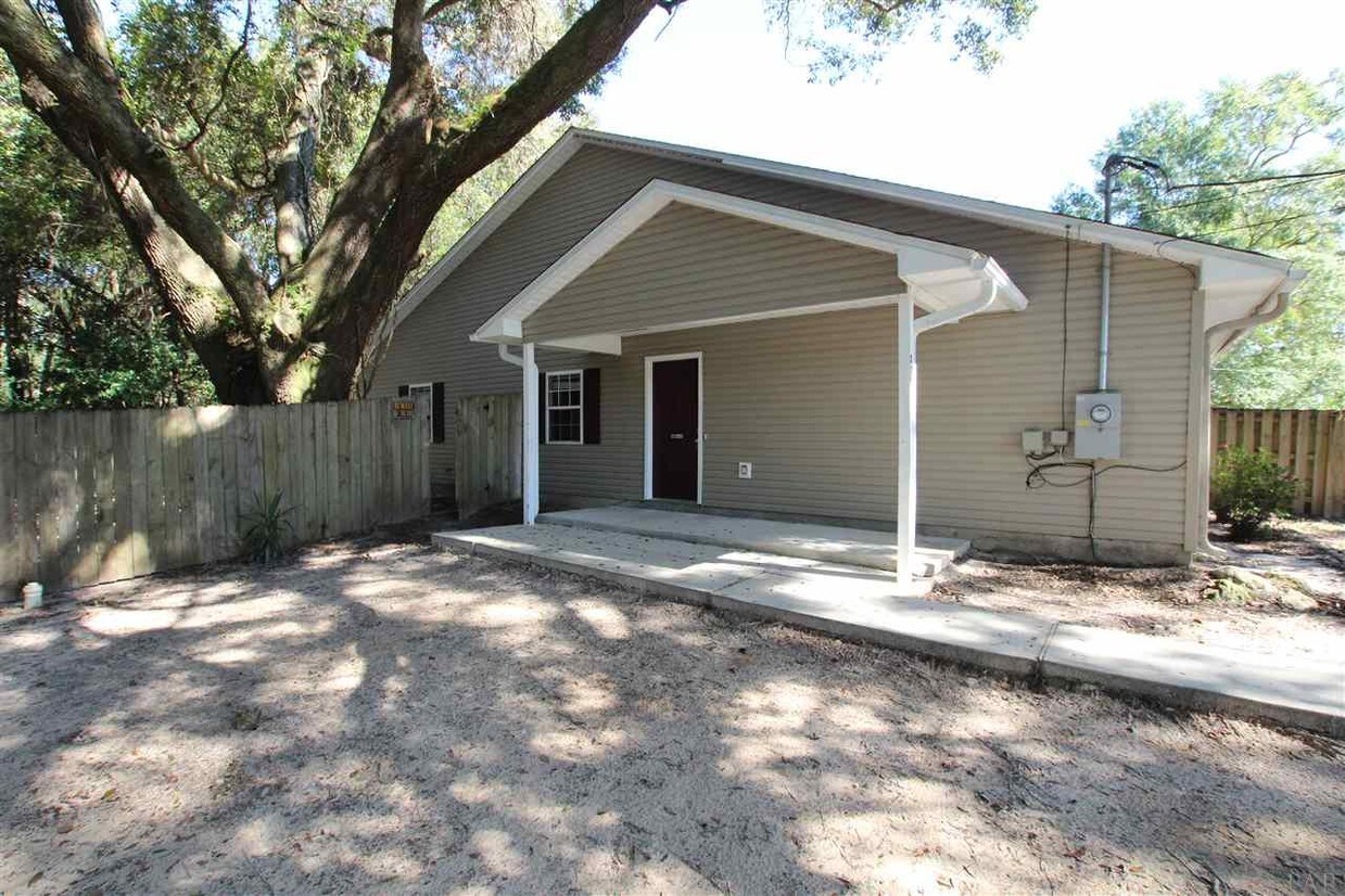 3150 Parazine St, Pensacola, FL 32514 House Rental in Pensacola, FL
