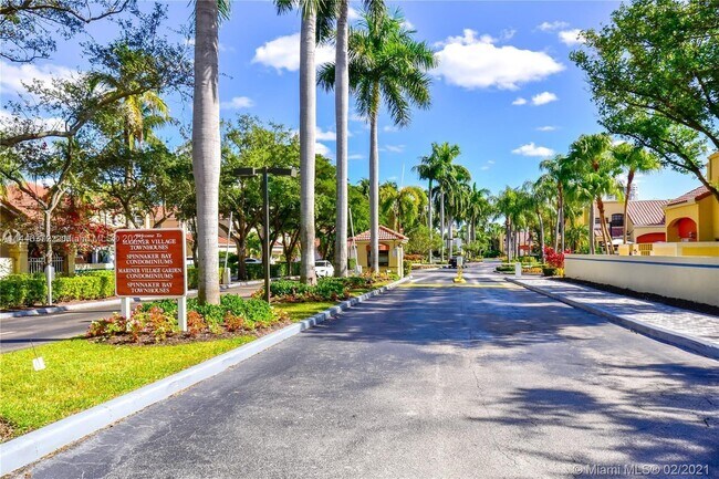 Foto del edificio - 20941 Bay Ct