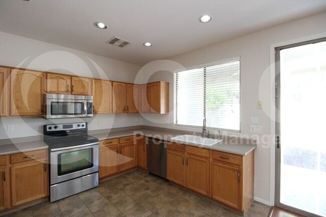 Building Photo - 60 W Beechnut Pl