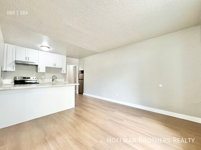 Foto del edificio - 1948 S Rimpau Blvd