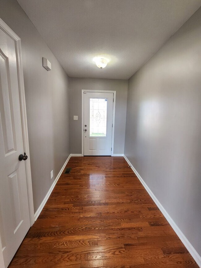 Foto del edificio - Your Next Home Sweet Home Awaits!