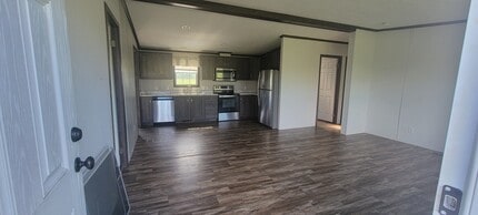 Building Photo - 1074B Horseback Rd