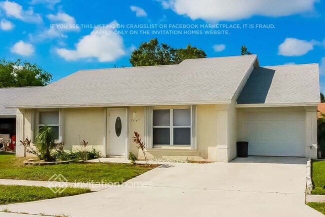 Foto del edificio - 5447 Twin Oakes Rd