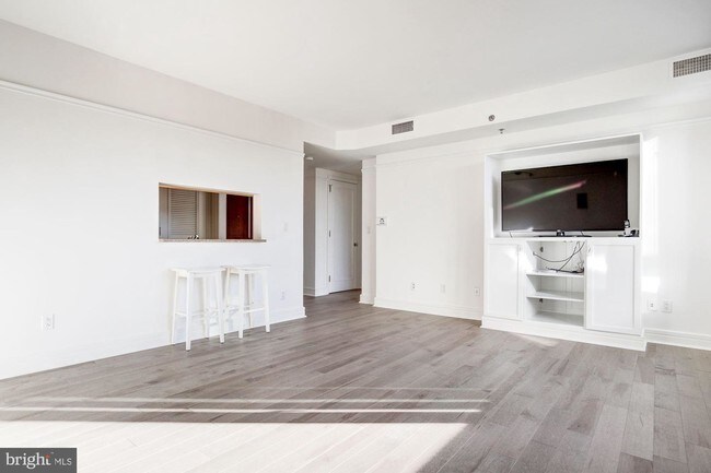 Foto del edificio - 1155 23rd St NW