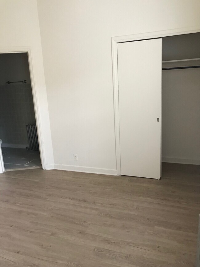 bedroom - 1607 Maple Ave