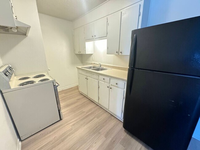 Foto del edificio - 503 Sunset Ln