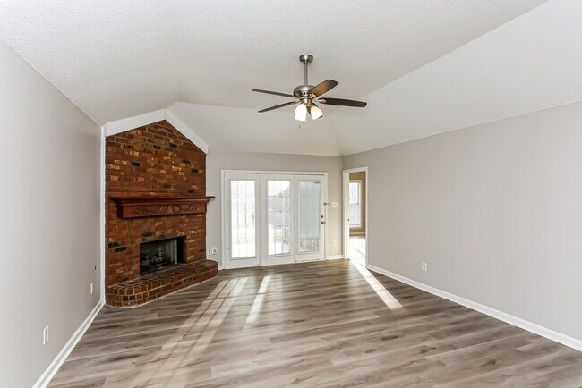Building Photo - 2729 Fletcher Crest Cove