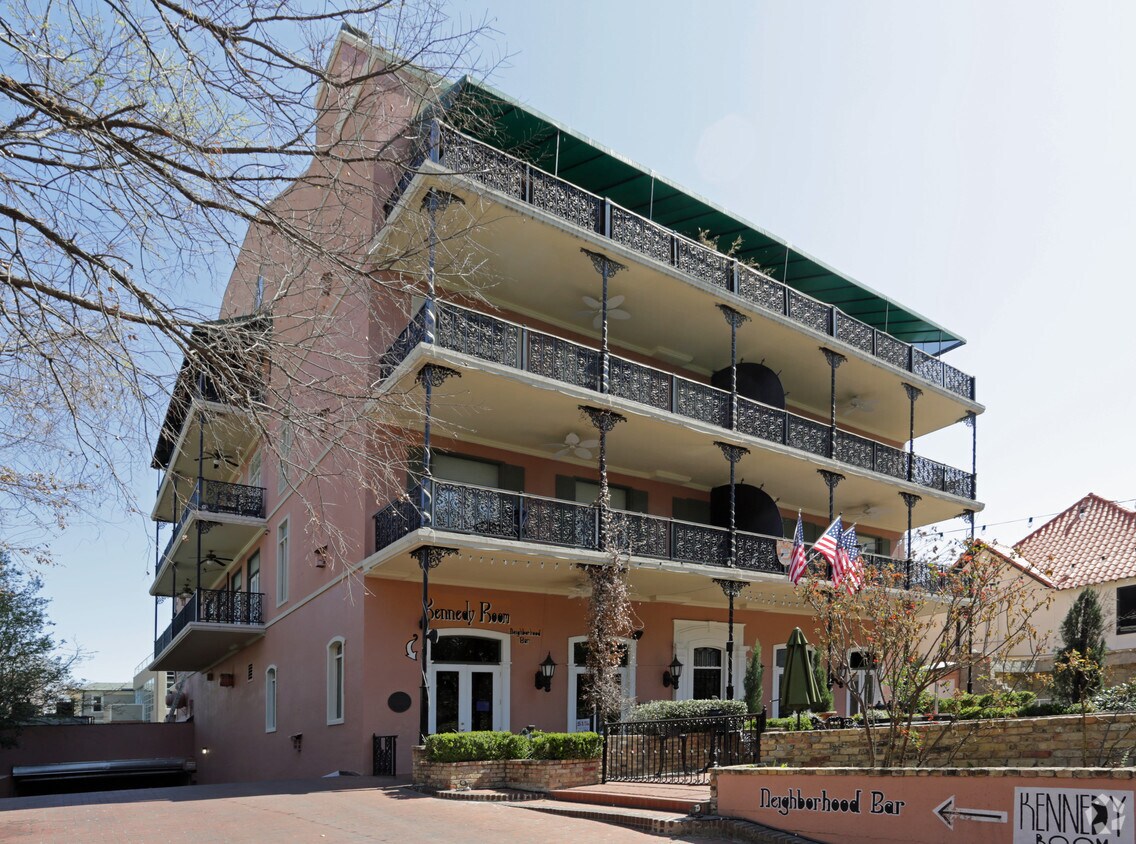 Foto principal - 2512 Maple Ave