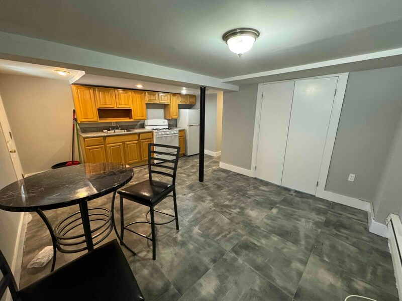 415 Herzl St Unit basement, Brooklyn, NY 11212 Room for Rent in