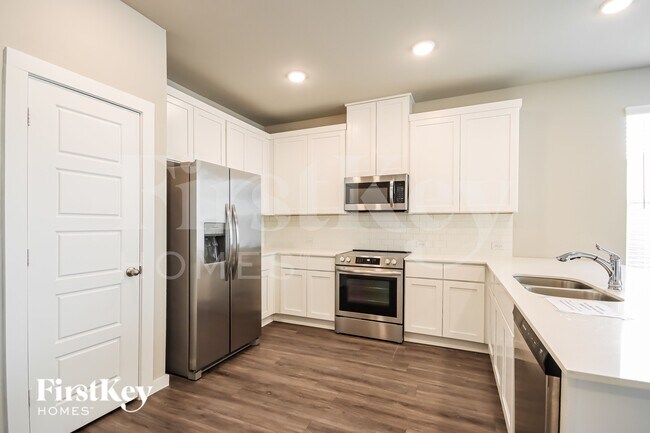 Foto del edificio - 18403 Idyllic Aly