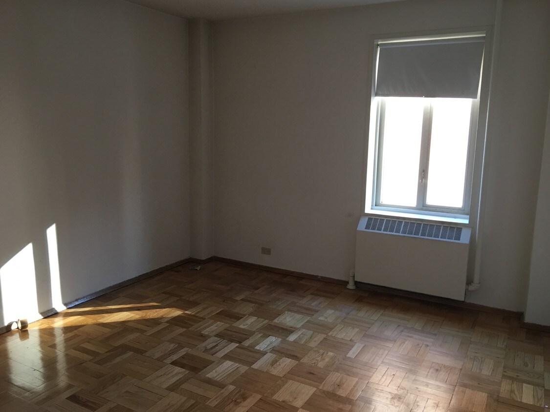 Foto principal - 300 1st Avenue