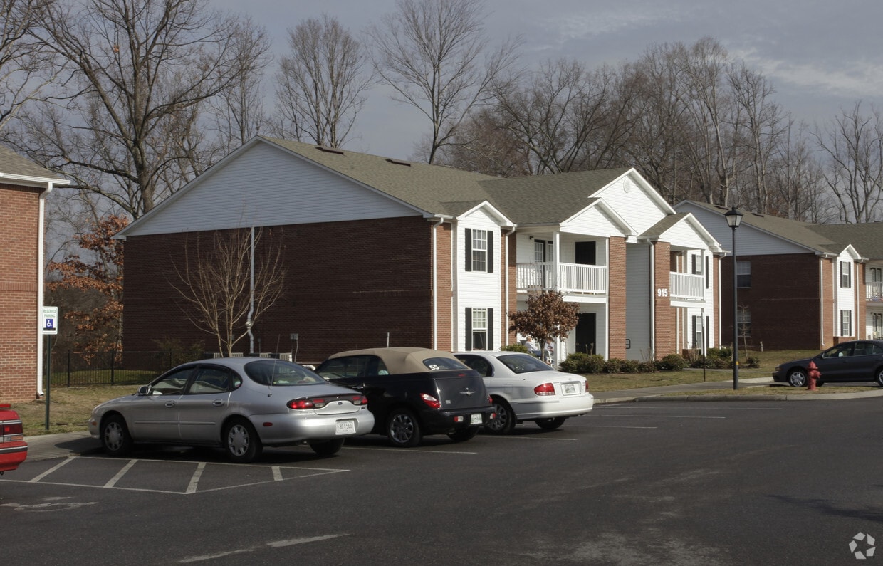 Building Photo - Kings View Apartments