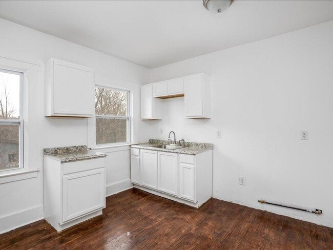 Foto del edificio - 8955 Otsego St