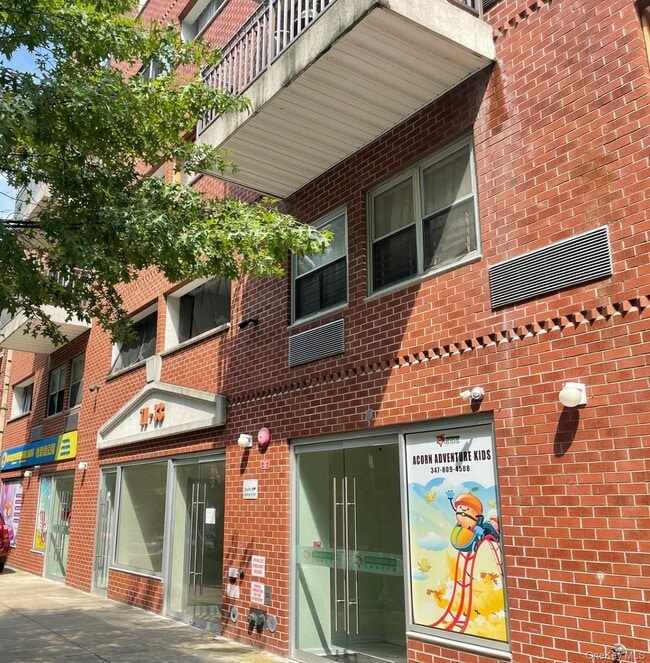 Building Photo - 71-33 162nd St