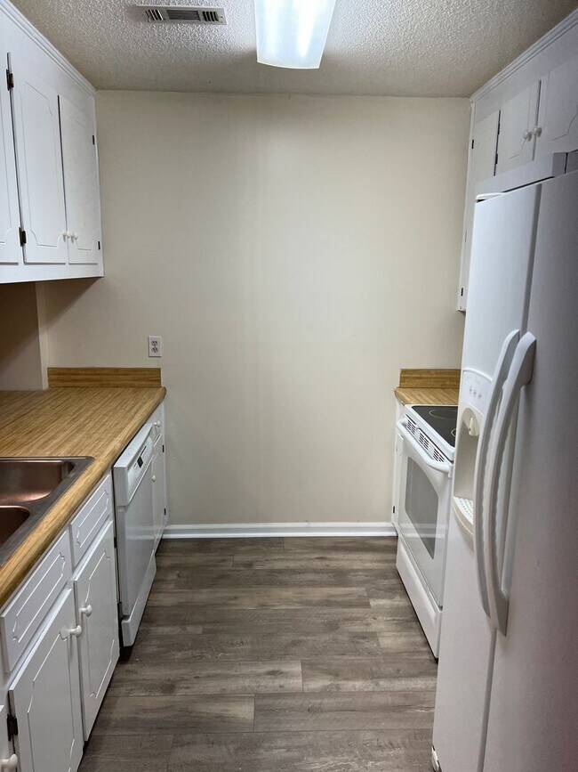 114 Brian Ct, Daleville, AL 36322 Townhome Rentals in Daleville AL