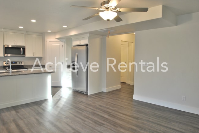 Building Photo - Conveniently Located North Logan Village Townhome | Near Utah State and Hospitals