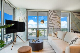 Building Photo - 3900 Biscayne Blvd
