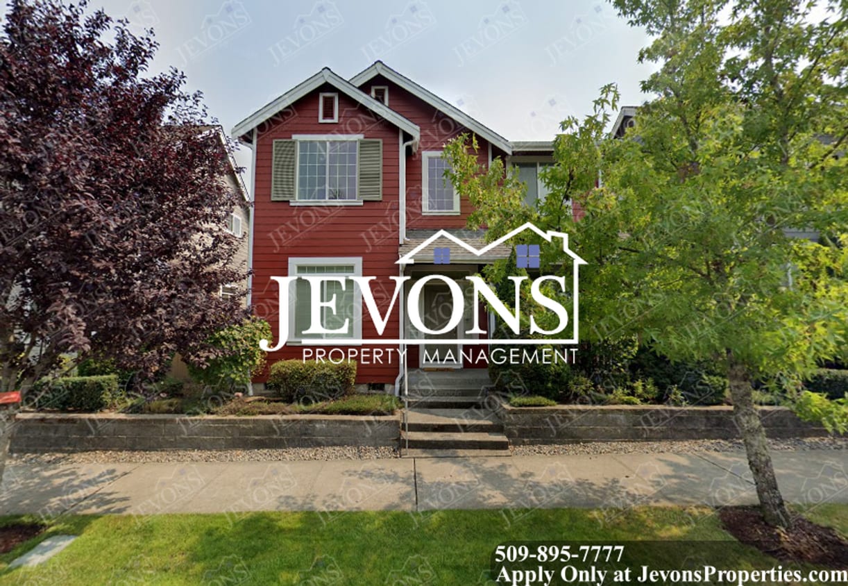 Primary Photo - Luxury two-story single-family home in Fir...