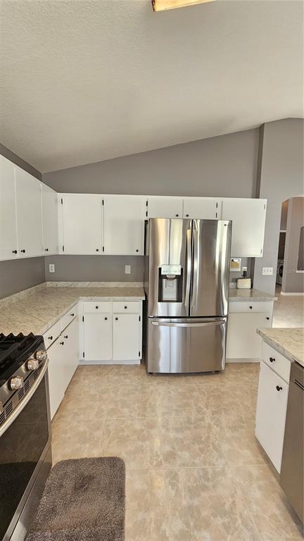 Building Photo - 1610 Bondurant Way