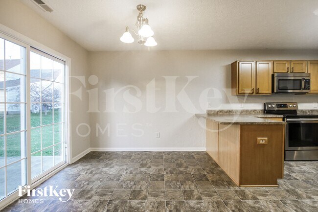 Foto del edificio - 2304 Burgundy Way