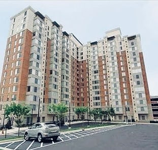 Building Photo - 2726 Gallows Rd