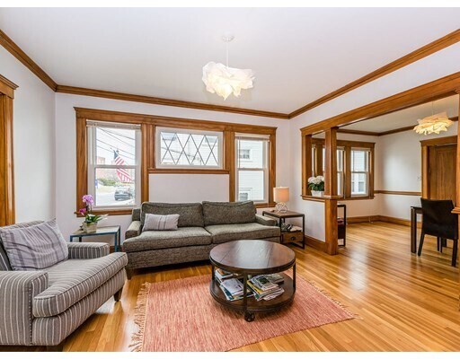 Building Photo - 54 Matignon Rd