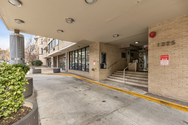 Driveway/Entry - 1325 18th St NW