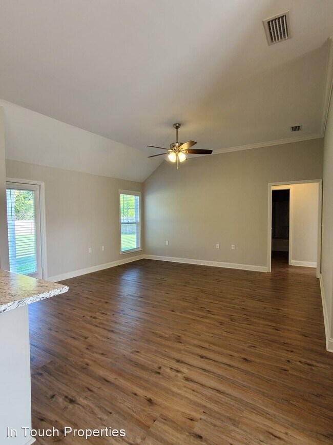 Building Photo - 4 br, 2 bath House - 3280 Kelsee Cir