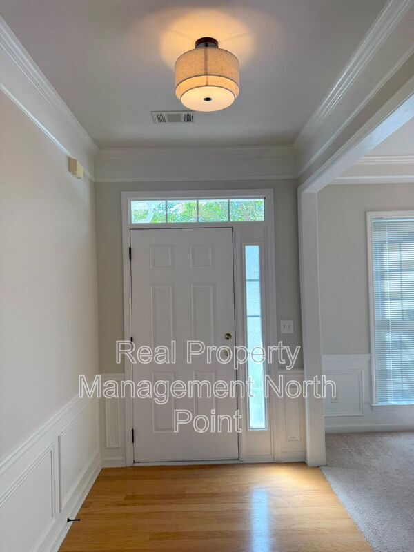 Building Photo - 13127 Region Trace