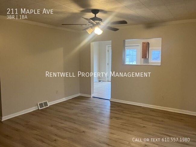 Building Photo - 211 Maple Ave